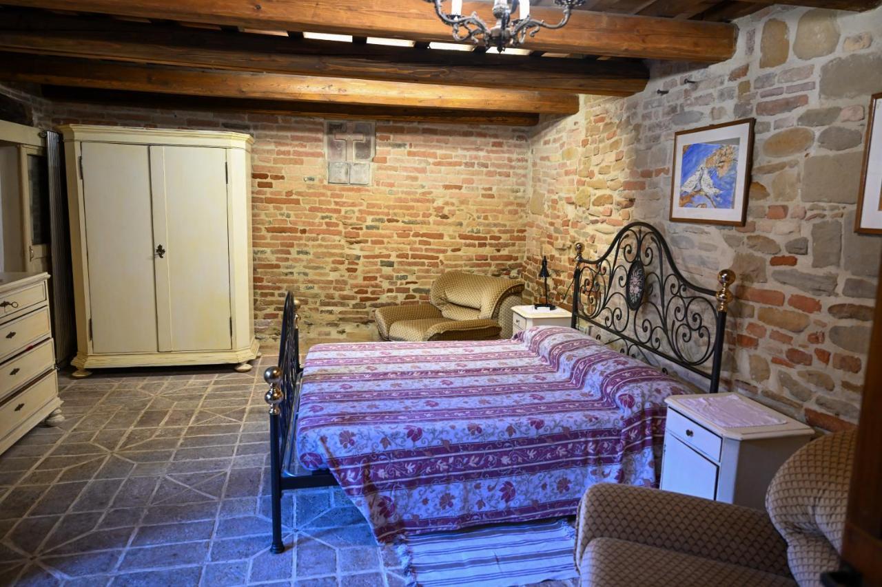 Il Poggio Villa Mombaroccio Eksteriør bilde