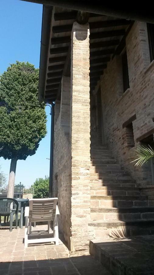 Il Poggio Villa Mombaroccio Eksteriør bilde