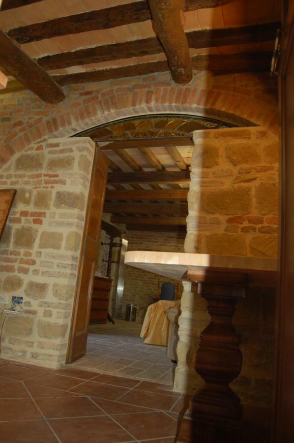 Il Poggio Villa Mombaroccio Eksteriør bilde